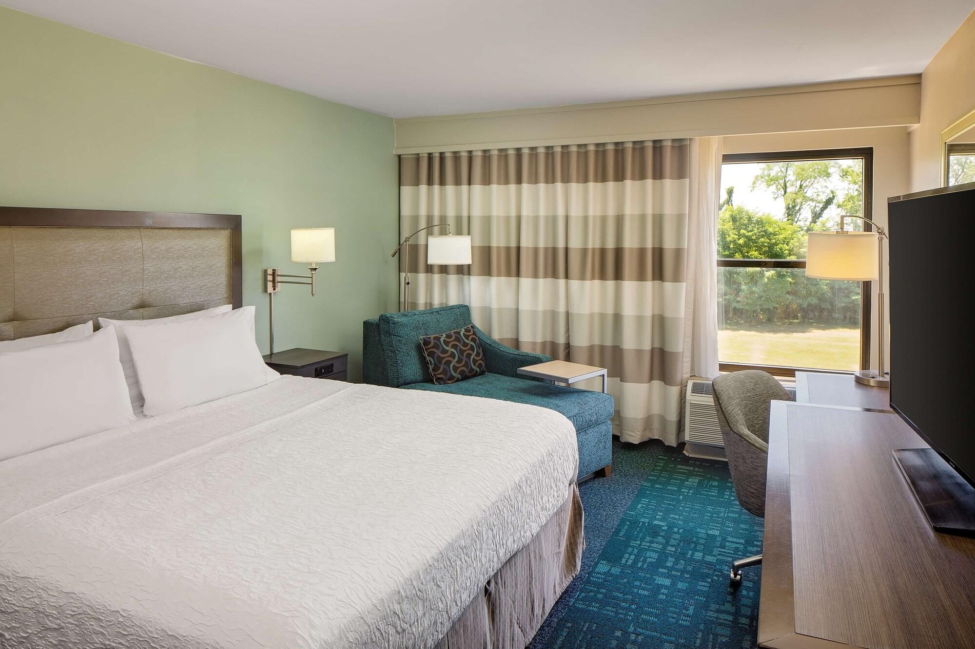 Hampton Inn & Suites Nashville-Airport Ngoại thất bức ảnh