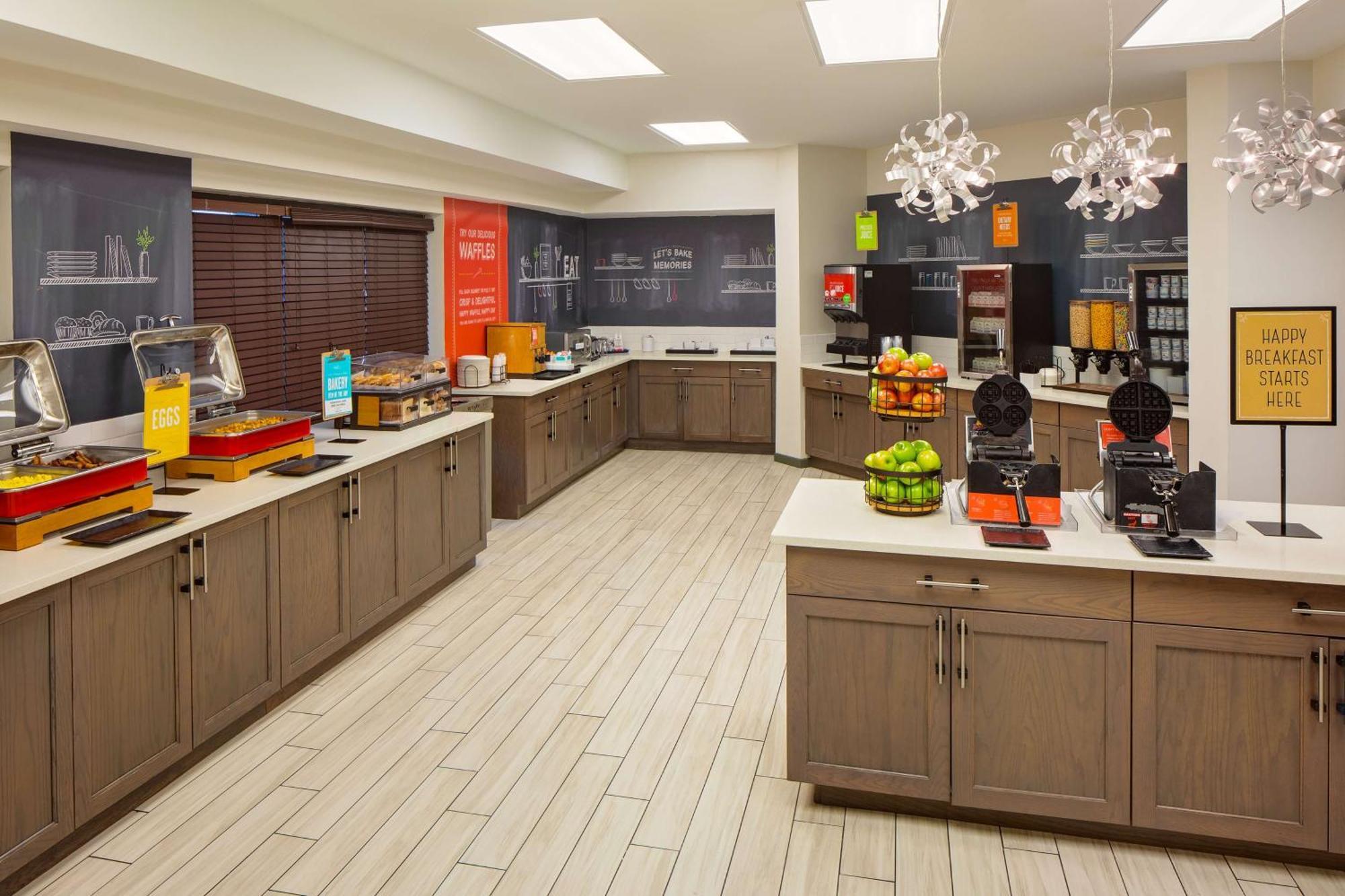 Hampton Inn & Suites Nashville-Airport Ngoại thất bức ảnh