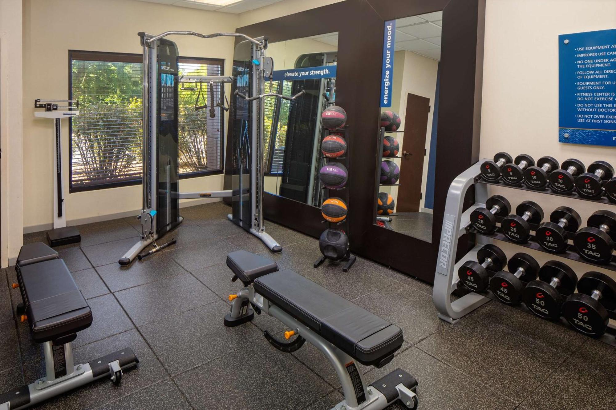 Hampton Inn & Suites Nashville-Airport Ngoại thất bức ảnh